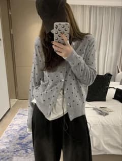 SHEIN 水玉ニットカーディガン グレーMのサムネイル
