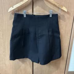 ショートパンツのサムネイル