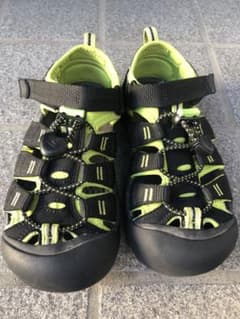 KEENキーン　キッズ　サンダル　20cmのサムネイル