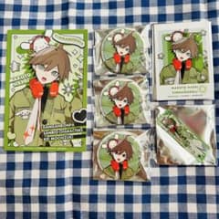 ダンガンロンパ サンリオ 苗木誠 缶バッジ アクキー　ポストカード　ロフトのサムネイル