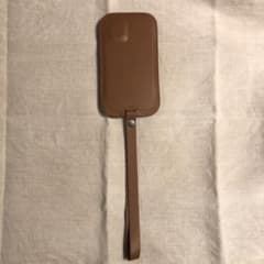 iPhone12mini 純正　レザーケースのサムネイル