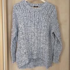 H＆M　ニットのサムネイル