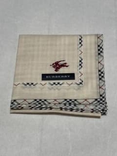 《専用》　新品未使用　バーバリー　ハンカチのサムネイル