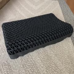ヒツジのいらない枕 至極 専用カバー付きのサムネイル