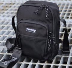 ショルダーバッグ 「THRASHER/スラッシャー」　カナビラキーホルダー付きのサムネイル