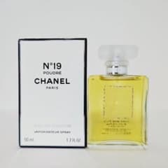 CHANEL N°19 POUDRÉ オードゥ パルファム 50ml - メルカリ