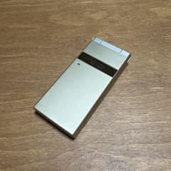 ドコモ docomo P-06C GOLD ゴールド ガラケー 携帯のサムネイル