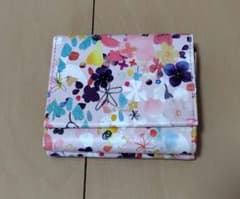 Paul Smith ポールスミス 花柄 三つ折り財布のサムネイル