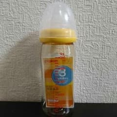 哺乳瓶 ★ プラスチック ★ PIGEON   おまけ付きのサムネイル
