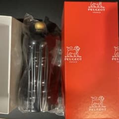 【完全新品】PEUGEOT ペッパーミル 黒のサムネイル