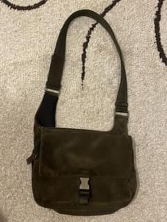 vintage italy製　PRADA スウェード　レザー　ボディバッグのサムネイル