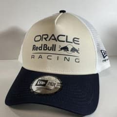 オラクル レッドブルレーシング NewEra トラッカー キャップ　クリーム/紺