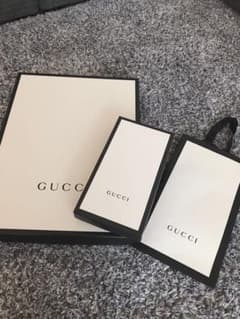 GUCCI 空箱 ショップ袋のサムネイル