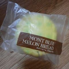 専用!!!!メロンパンスクイーズのサムネイル