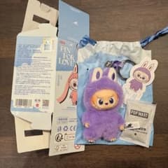 ラブブ PIN FOR LOVE ぬいぐるみペンダント 【Ｔ】のサムネイル
