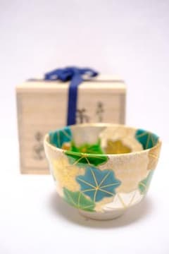 茶碗 金砂子 青楓】加藤幸治 共箱 - メルカリ