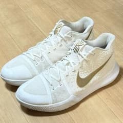 NIKE kyrie 3 28.5cm ホワイト　ゴールドのサムネイル