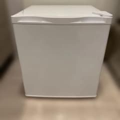 【未使用】Sun Ruck 1ドア冷凍庫 SR-F3201/SR-F3202のサムネイル