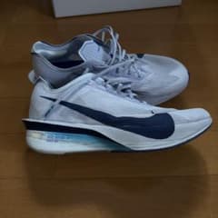 NIKE VAPORFLY 4 ランニングシューズのサムネイル