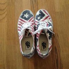 VANS オーセンティックのサムネイル