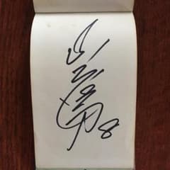 広島東洋カープ選手サイン帳 (直筆) 山本浩、衣笠、三村、安仁屋等