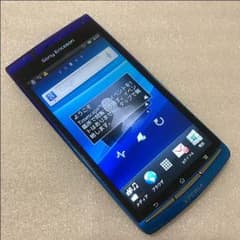 送料込★docomo SO-02C ブルー 判定◯ スマホ 中古のサムネイル