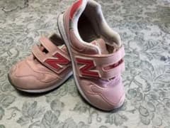 New Balance ニューバランス　ピンク スニーカー　20cmのサムネイル