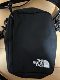 THE NORTH FACE ショルダーバッグのサムネイル