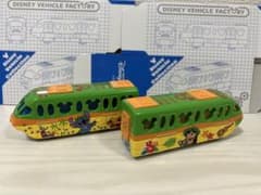 トミカ ディズニービークル ファクトリー リロ&スティッチ 2台（窓