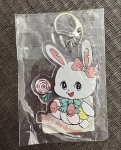 yuki's mushroom アクリルキーホルダー うさぎのサムネイル