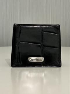 GIANNI VERSACE（ジャンニ・ヴェルサーチェ）クロコ型押二つ折り財布 GIANNI VERSACE（ジャンニ・ヴェルサーチェ）クロコ型押二つ折り財布