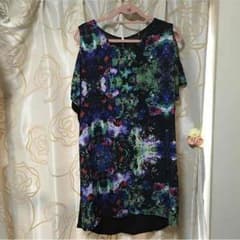 H&M オフショルダーワンピのサムネイル