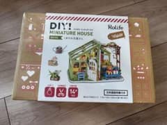 つくろう！ミニチュアハウス　くまのお花屋さんのサムネイル