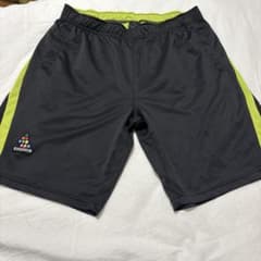 svolme ハーフパンツ 黒 黄緑のサムネイル