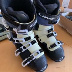 処分値下げスノボブーツのサムネイル