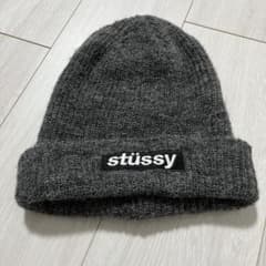 STUSSY ニットキャップのサムネイル