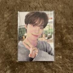 SEVENTEEN HOME プルオーバー トレカ ディノのサムネイル