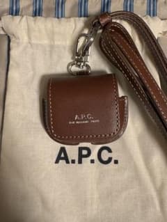【新品未使用】A.P.C AirPodsケース 新品未使用】A.P.C AirPodsケース - メルカリ
