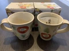 北大路魯山人写し 美食倶楽部 椿マグカップ ペア・非売品・新品、未使用品・のサムネイル