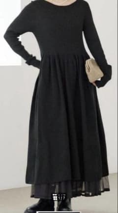 ☆ 新品 タグ付 IENA リブフォルム ニットワンピース ブラック 黒38 新品タグ付！IENA イエナ リブフォルムニットワンピース 黒 ブラック 38