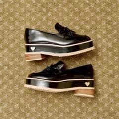 Treat ürself タッセルローファー 厚底のサムネイル