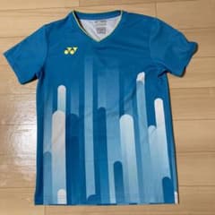 ヨネックス　ユニフォーム　SSのサムネイル