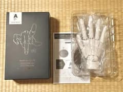 미품 ARTIST SUPPORT ITEM 핸드 모델/R -WHITE-