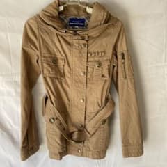 【美品】Burberry Blue label ミリタリー ジャケット 38のサムネイル