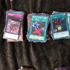 遊戯王 まとめ売りです　バラ売り不可のサムネイル