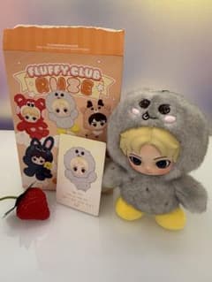 RIIZE Fluffy Club ぬいぐるみ マスコットのサムネイル