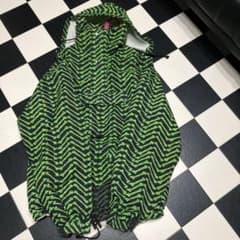 Life's a Beach buttstain powell zorlacのサムネイル
