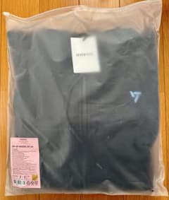 SEVENTEEN CARAT LAND ケレン 2023 パーカー M 新品 - メルカリ