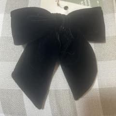 Ｈ&M 黒ベルベットリボンヘアアクセサリーのサムネイル