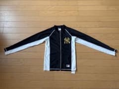 MLBNewYorkYankees ラッシュガード キッズブラックxホワイトのサムネイル